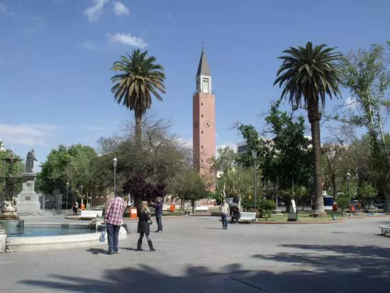 plaza-25-de-mayo