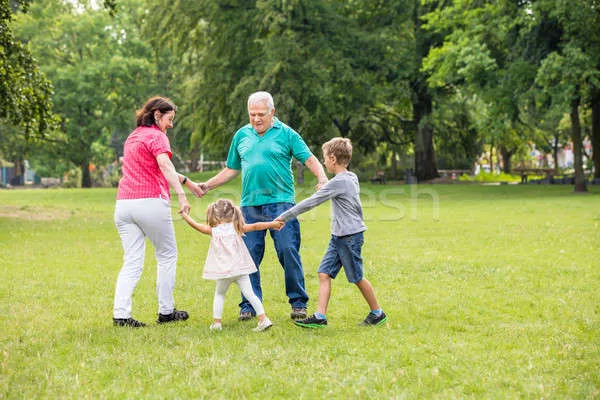 7525972_stock-photo-grandparents-playing-with-their-grandchildren