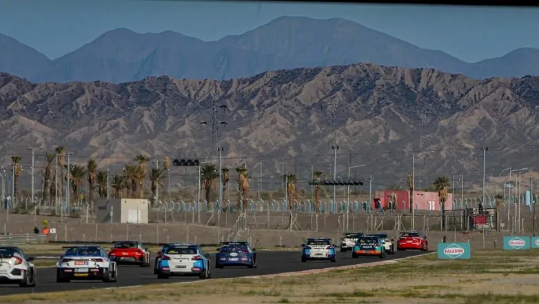 db1528353f4275914296b583116b2263_L