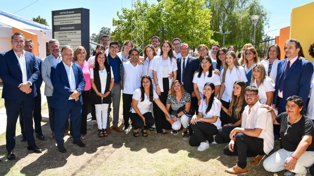 82b5db1645b2a76634f8207fe6ab22d8_XL