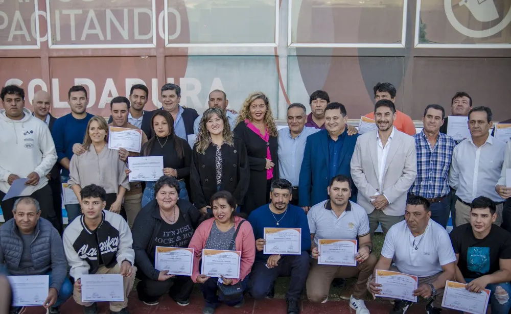 d3062c3aec608e007b3663ee2b80c6a7_XL