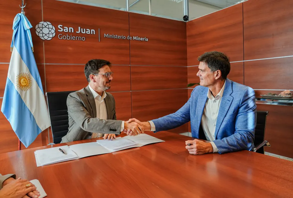 6fc9b969132fcd4c27e1c881f1275b1f_XL