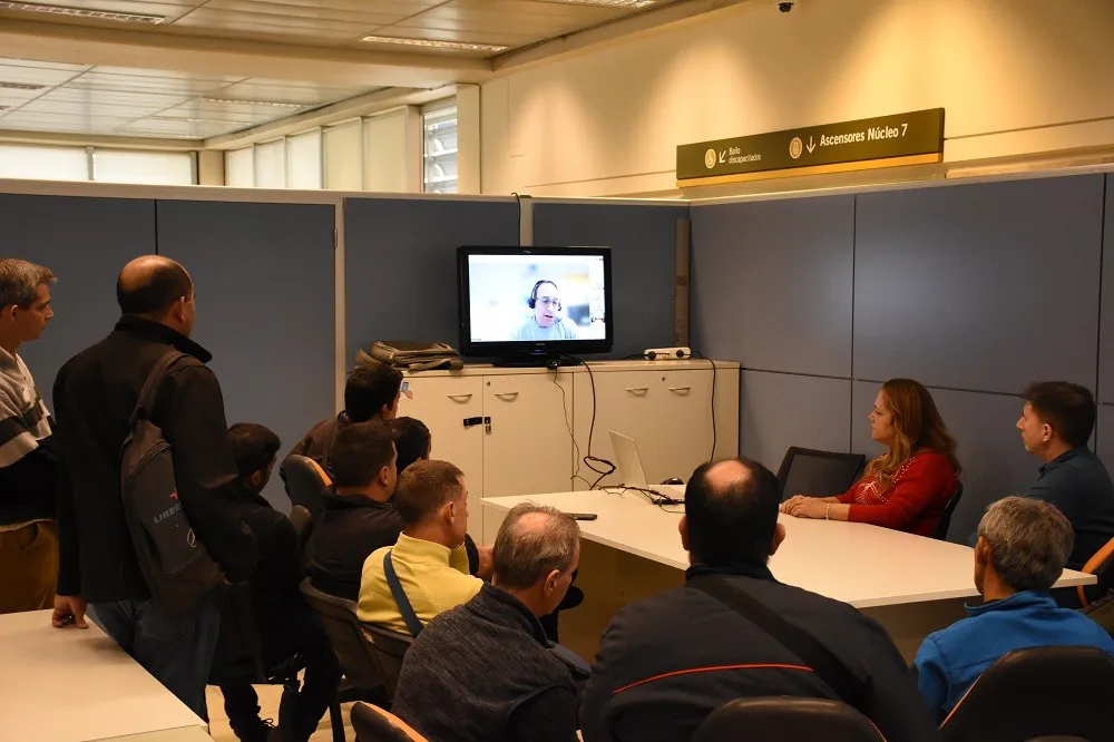 ca84f76c30fb2f9bca301b38eb70303a_XL