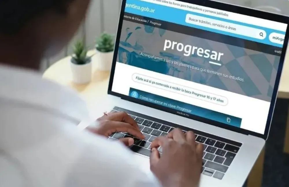 328ad71bd9b3146152b87f4a7917153d_XL