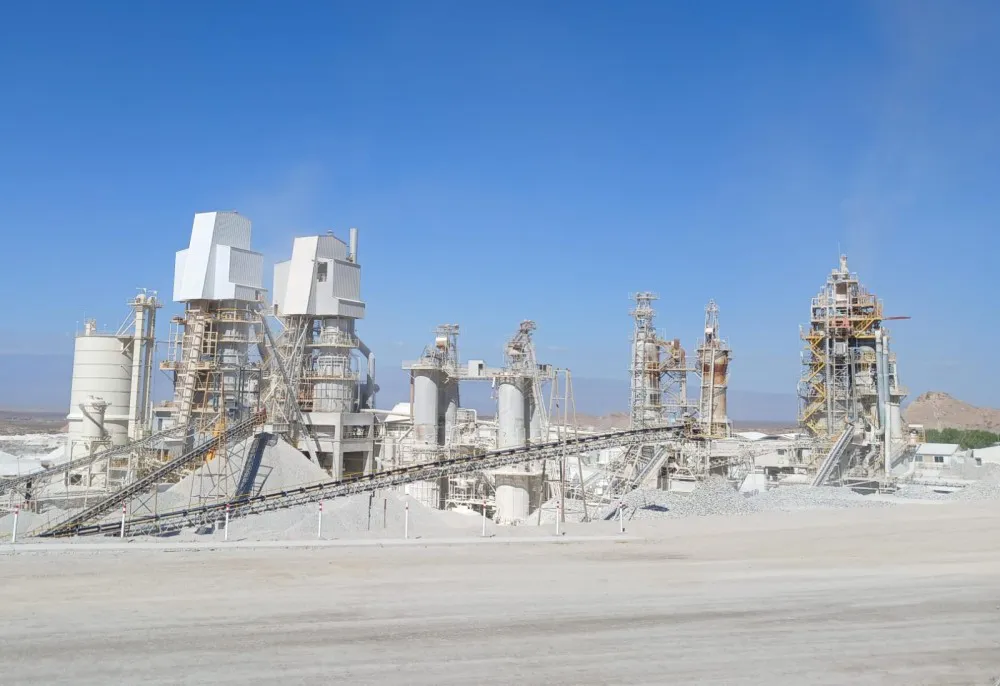 d2a5dda296411627ddbddf1b5910fb40_XL