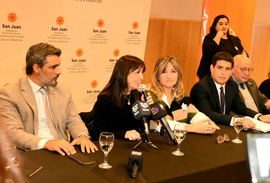 53725891559_9550c41998_b