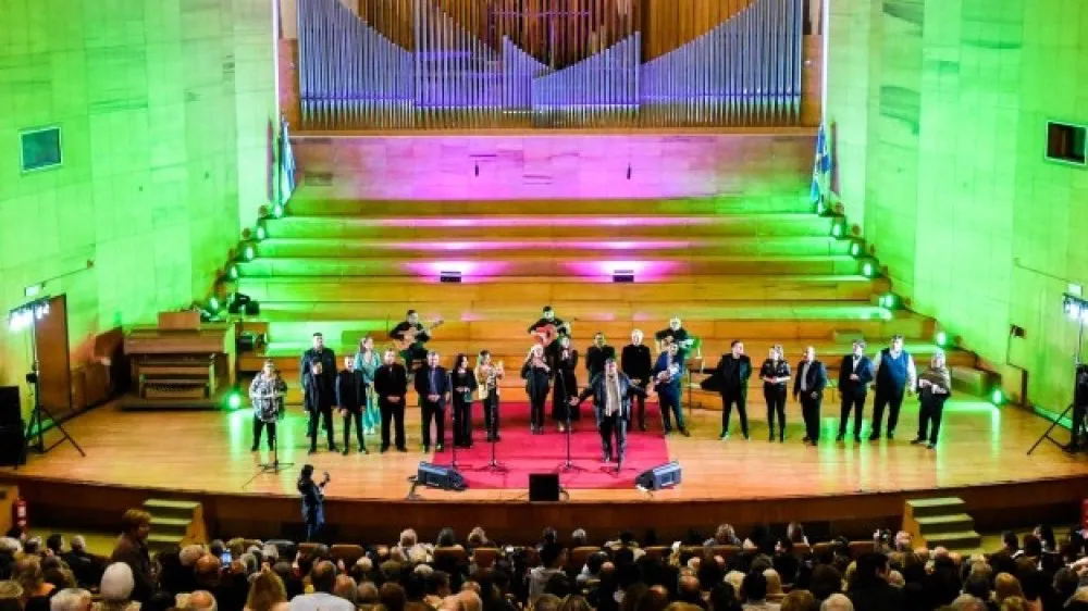 c5d862b7d1533cb69ab51b194cb4cce2_XL