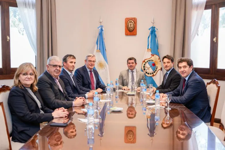 fe285dca63576d7ba7636e70e7b7508b_L