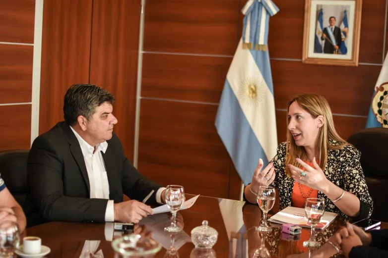 8202cfe7e7b9dfbb83e967f5339386f3_L