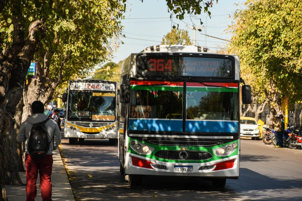 df8e5466360b73b4a94974491027ff79_XL