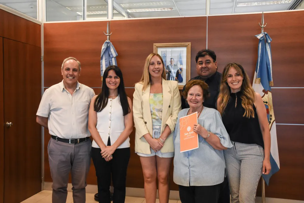 1a7463a075fa501995341bc2612a5804_XL