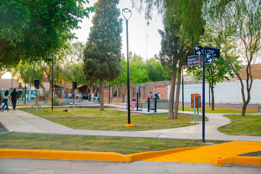 WhatsApp Image 2025-11-27 at 07.20.42