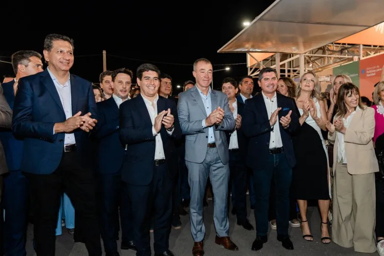 606dab5fc8d314b94b5c0f3624ac0664_L