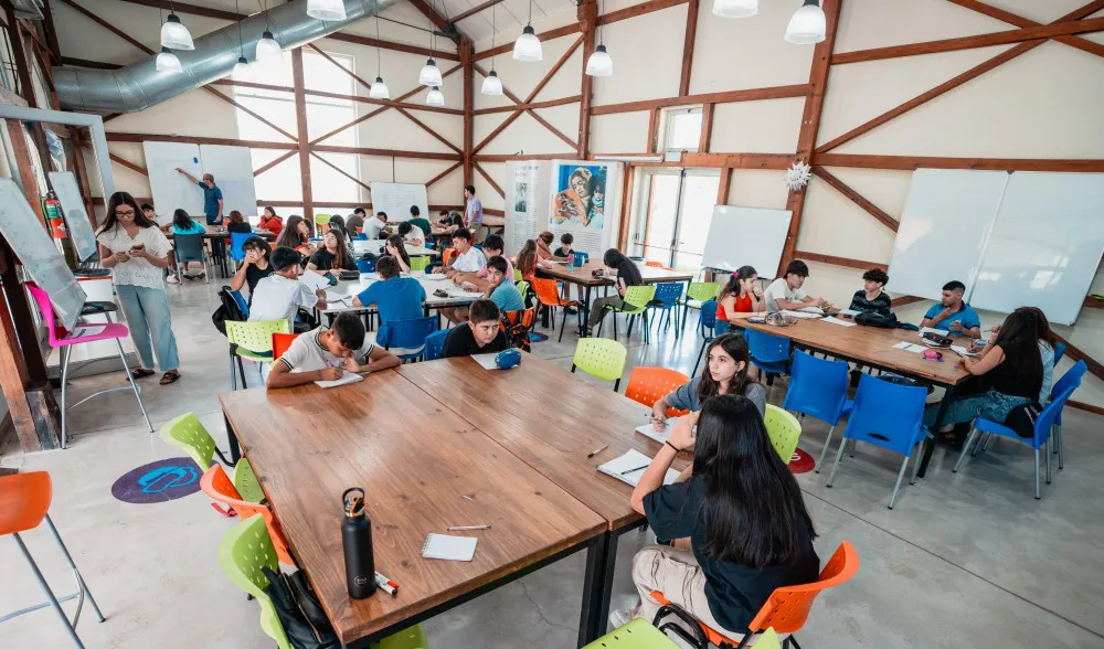 ead427192b62b588498e3c705356aaeb_XL