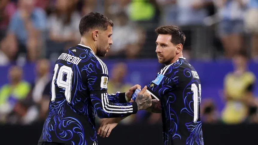 otamendi-y-messi_862x485