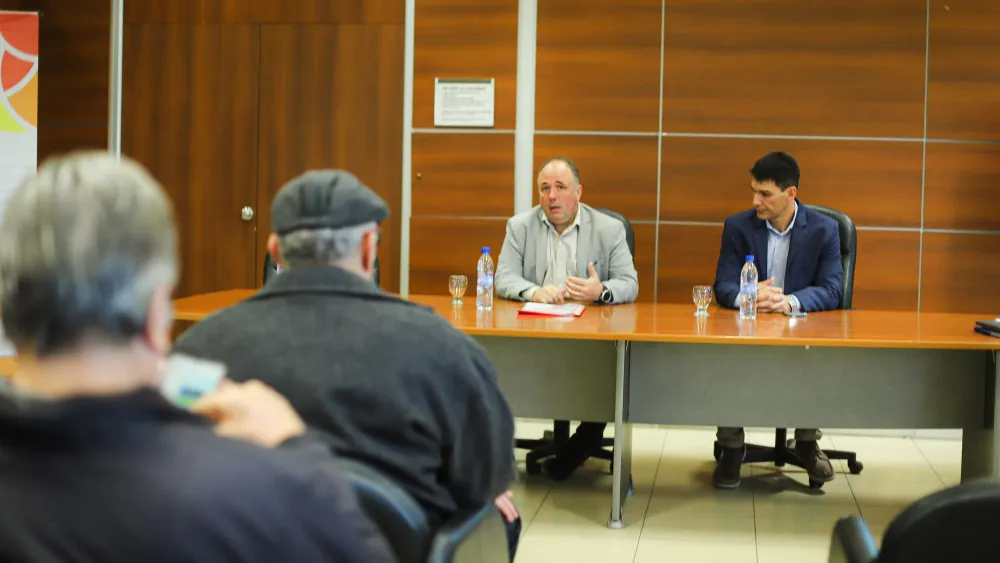 4d9876128d45b884493969ecd687f99d_XL