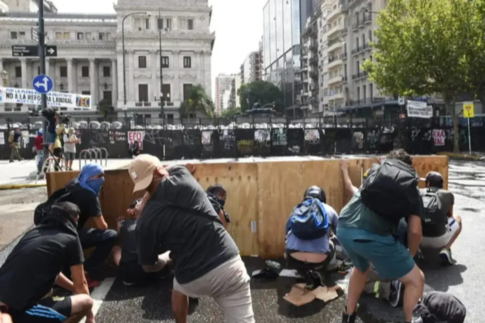 marcha-reforma-laboral-18_1600_1067