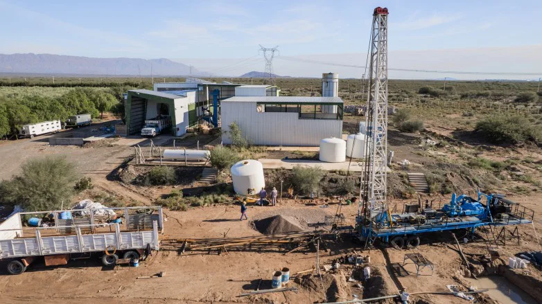 981474cc180a9a034752995af7e45982_L