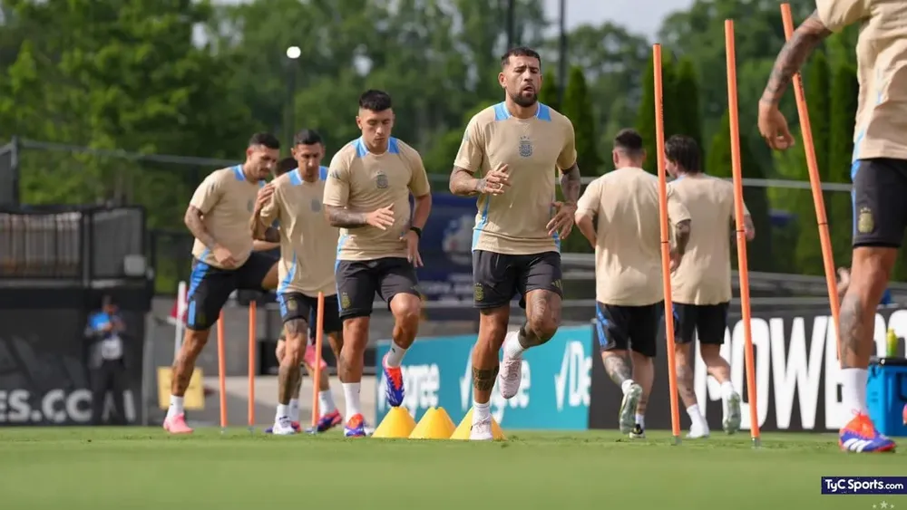 seleccion-argentina-entrenamiento_1440x810_wmk