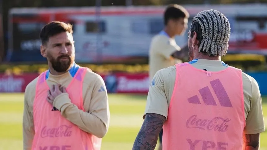 lionel-messi-rodrigo-de-paul_862x485