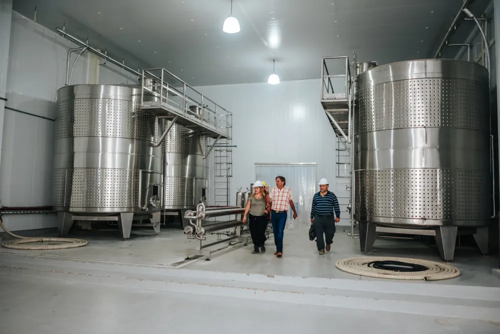 dbc063b4416a8d7e351c8ce8e21cdd67_XL