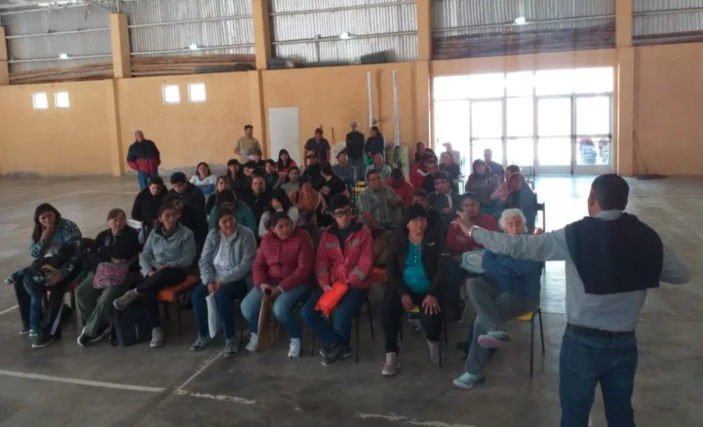 7b2dad0cd82a4658e4bcbc9e2aed70a5_XL