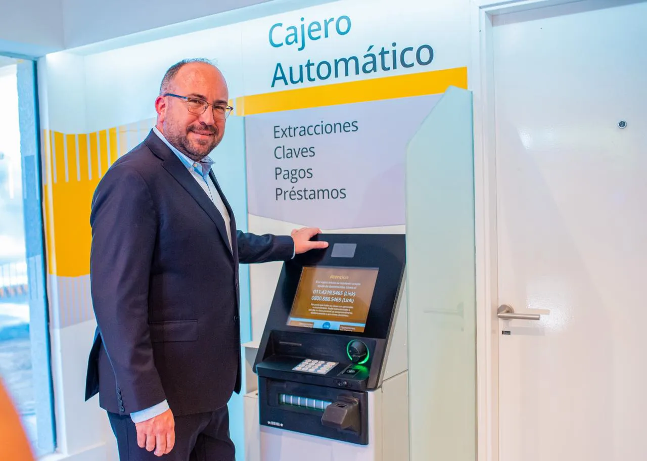 WhatsApp Image 2025-12-17 at 12.04.48