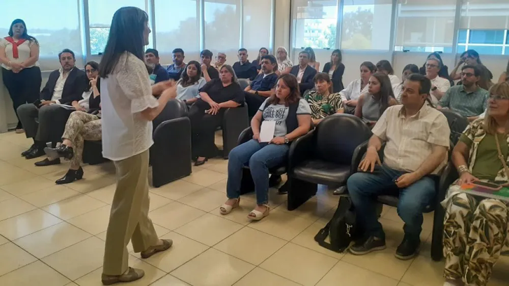 41cfb78eed950a1c05e033ce0809b461_XL