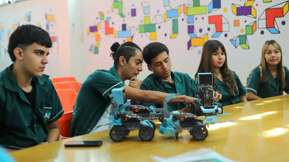 477aa9f1453aaf9f30c8784b3e099e47_XL