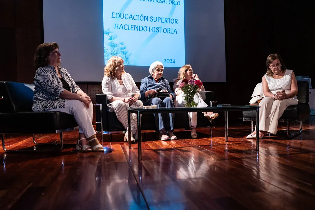 54107089898_e031e184f3_b