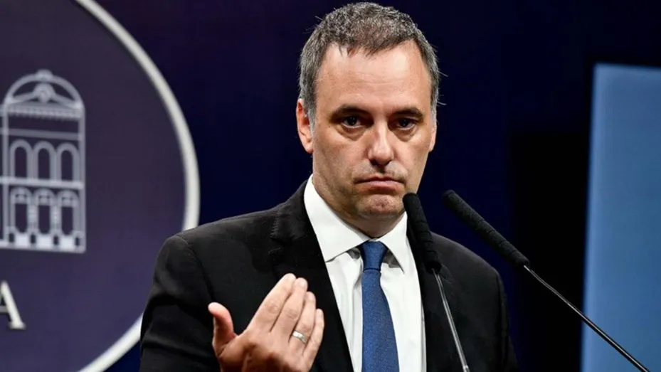 adorni