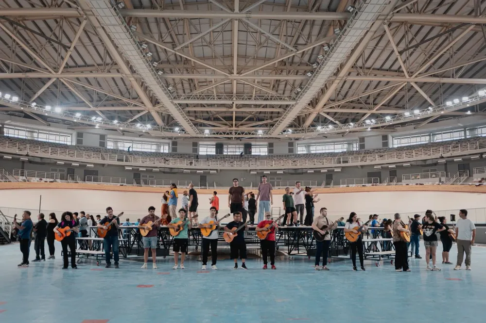 WhatsApp Image 2025-11-13 at 08.24.01