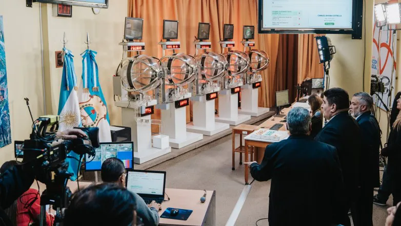 c3c22d35e7c33e73667561a3438c52d2_L