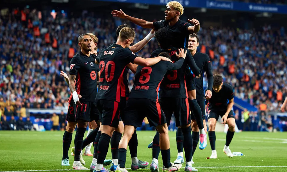 lamine-yamal-celebra-el-unico-gol-del-derbi-ante-el-espanyol-que-le-da-la-liga-al-barca