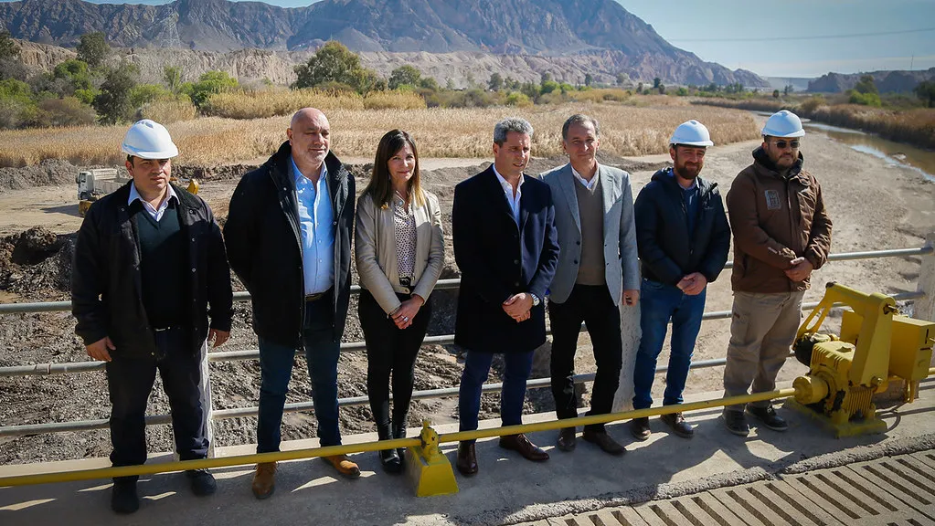 53100232426_dca6be19ef_b