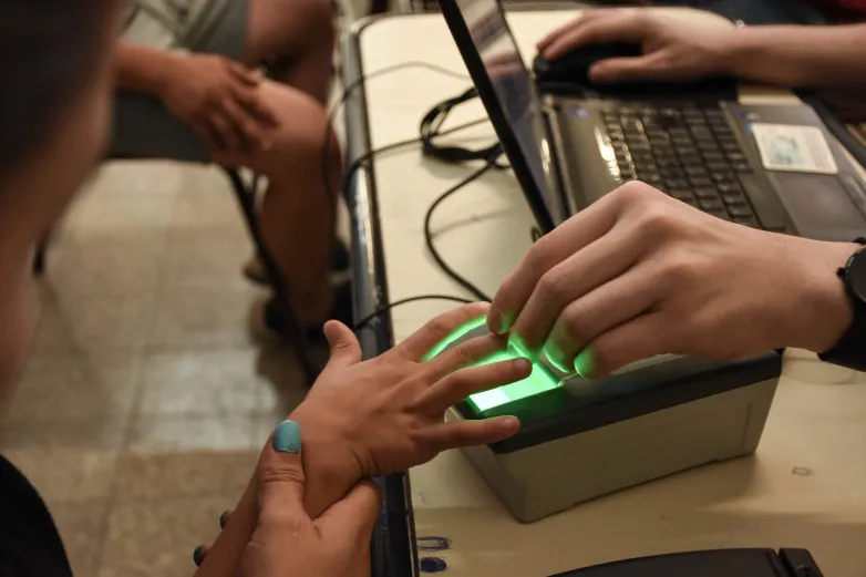 52f5ddb62bc6386a9fbb876ef00a10e9_L