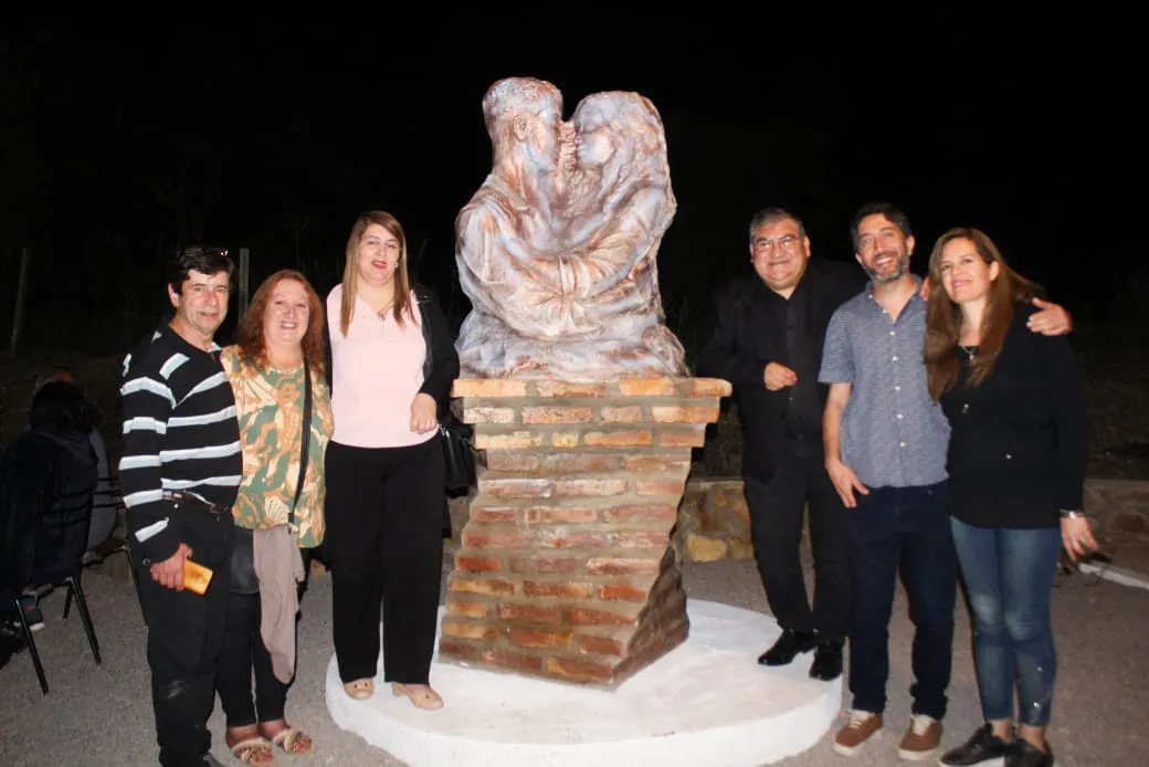 WhatsApp Image 2024-10-25 at 08.17.32