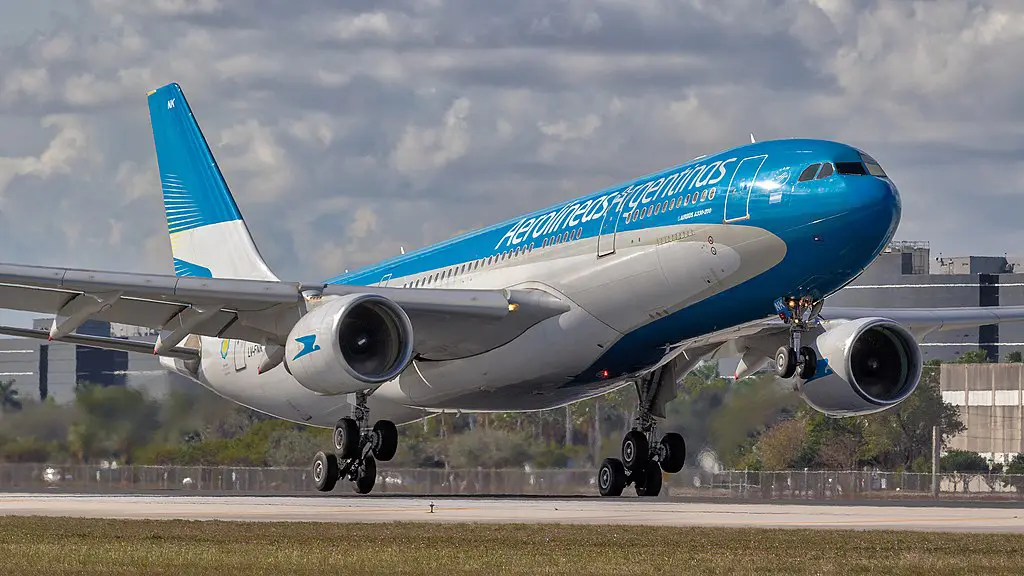 Aerolineas-Argentina