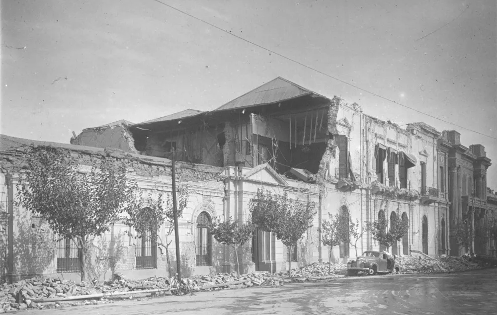 03544a670c50ee00856915560253a12d_XL