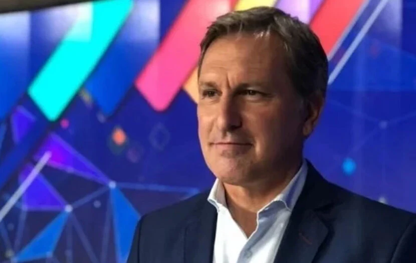 Internaron-de-urgencia-a-Guillermo-Panizza-periodista-de-Telefe-como-sigue-de-salud-y-que-problema-sufrio-830x524.jpg