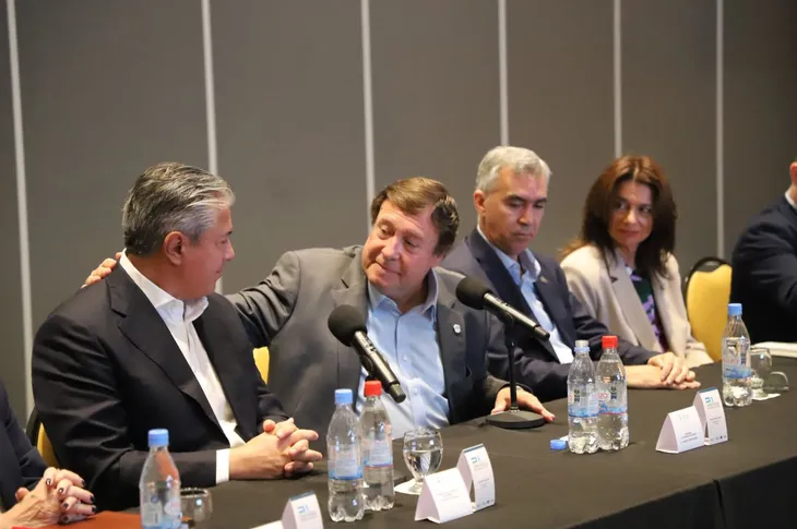 figueroa-weretilneckjpg