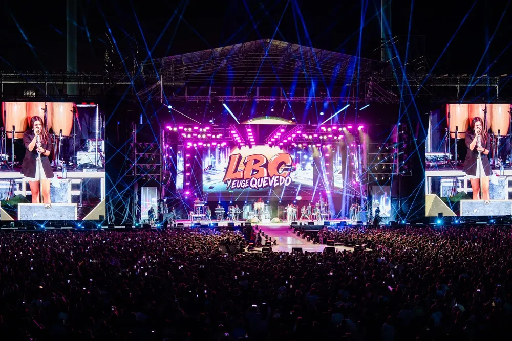 WhatsApp Image 2025-11-21 at 08.18.05