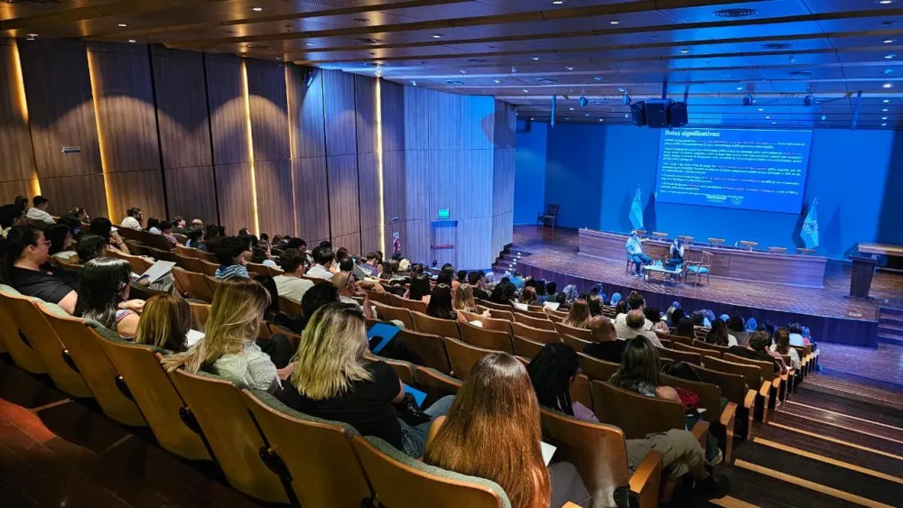 315fa785d94e8230cf92c71976103066_XL