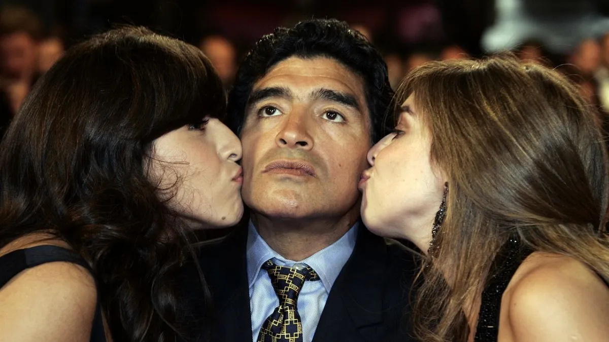 diego-maradona-dalma-giannina