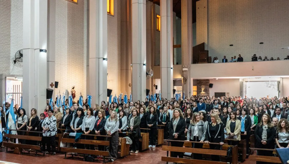 85c05879981efa851b239ddff4ad64fa_XL