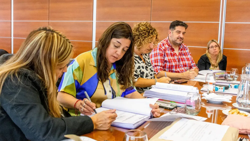 5a8b2ee01a5df03d0c3ac038511920e8_XL