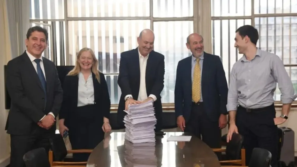 9706ed5f545d5fc696ce88795531b1bb_XL