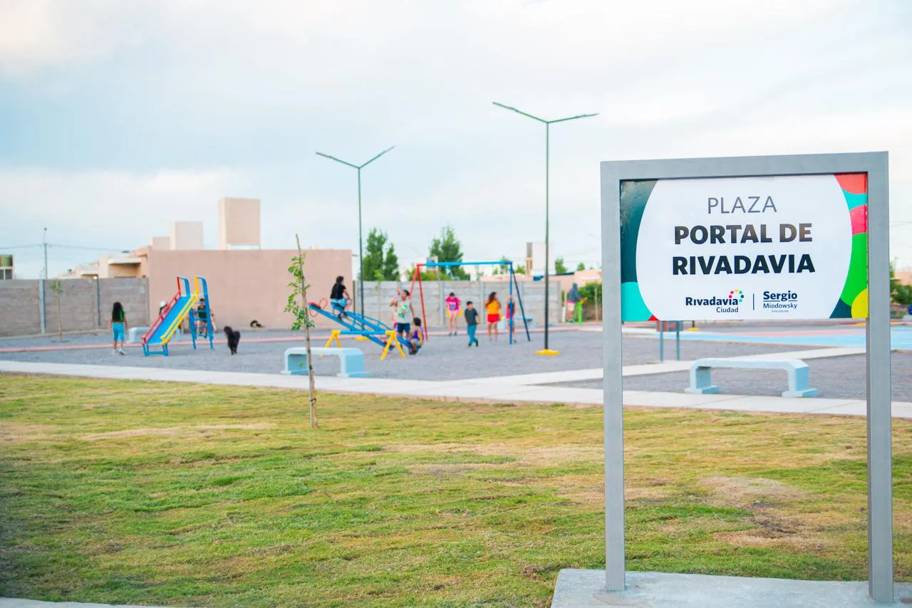 WhatsApp Image 2025-12-12 at 07.45.41 (1)