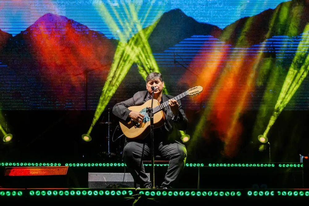 WhatsApp Image 2025-11-24 at 13.23.34