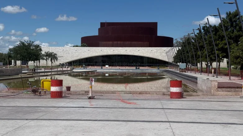 3224257ffa86587f27c08ce2957bc936_L